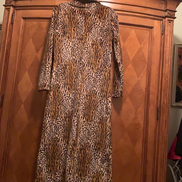 Stylish and versatile  leopard print long jacket or dress XS /S - Picture 6 of 10